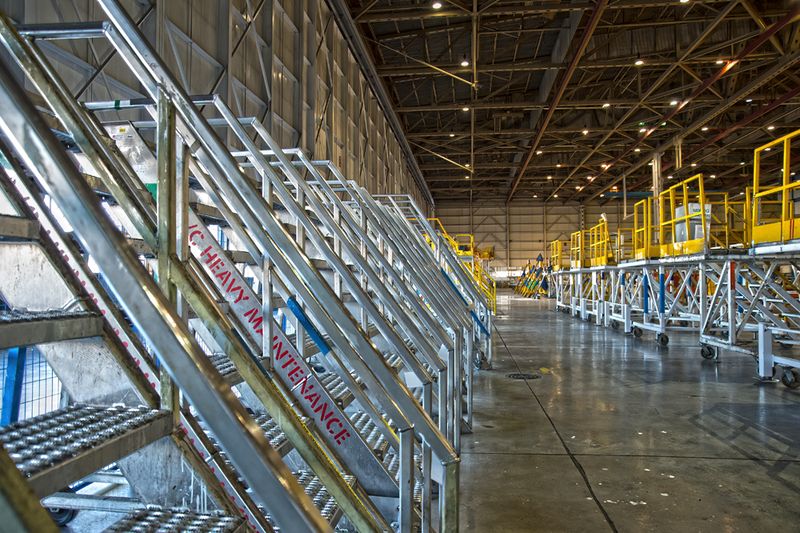 Aveos Ladders
