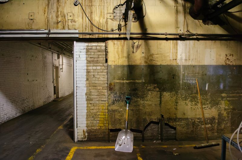 Hahn Elastomer Shovel