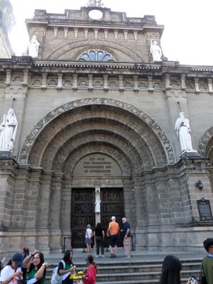  Manila Cathedral