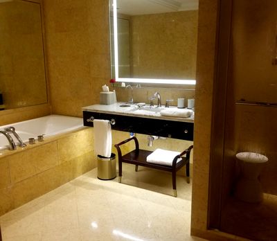 Our bathroom at Fullerton Hotel was huge.  So glad Oceania gave us this mostly-free extension. Classy!