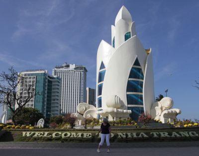 Back in town, we stopped for a minute at Agarwood Tower by the beach