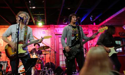 That evening I went to celebrate Cathy's birthday at Daryl's House, Pawling.  James Maddock full band was incredible.