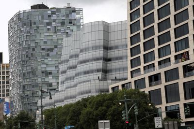 I loved the modern buildings along the Hudson River Park area