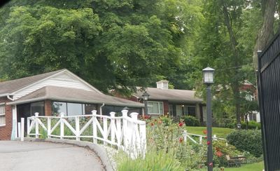 I spent the night in serene Heidi's Inn in Pawling.  Love this area of NY. 