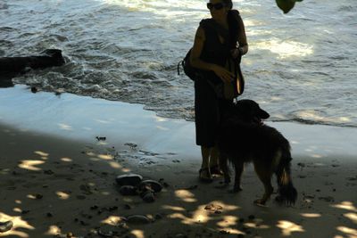 On way to Wildlife Rescue Ctr we went along beach & through towns with tight spots for coach