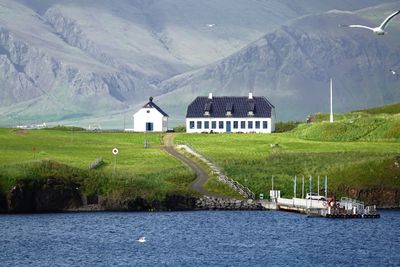 Videy Island on approach 