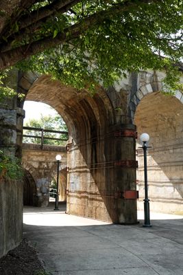 Overpass area near Landes Park 