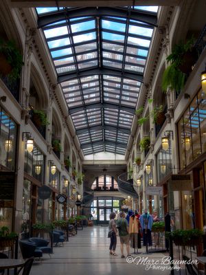 Grove Arcade 1300093