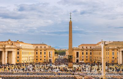 Vatican 60484