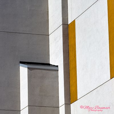 Philly Abstract 065157