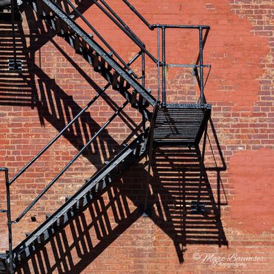 Escape Shadows 65197