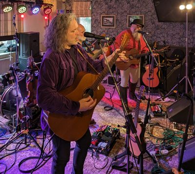 Tim O'connor & the Poachers PXL_20240526_173110292.jpg