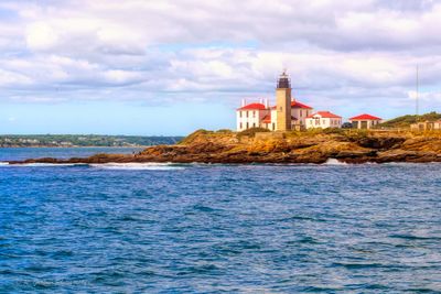 Beavertail Light