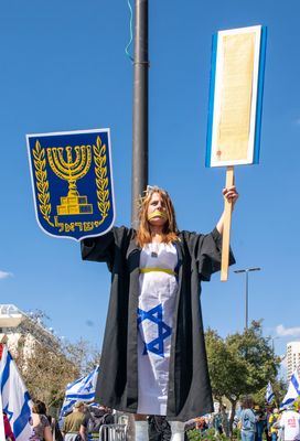 Protesting against Netanyahu and his Criminal Government