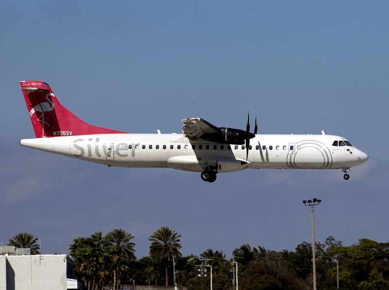ATR72 N705SV