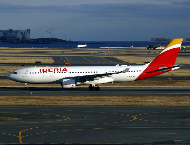 A330-200 EC-MNK 