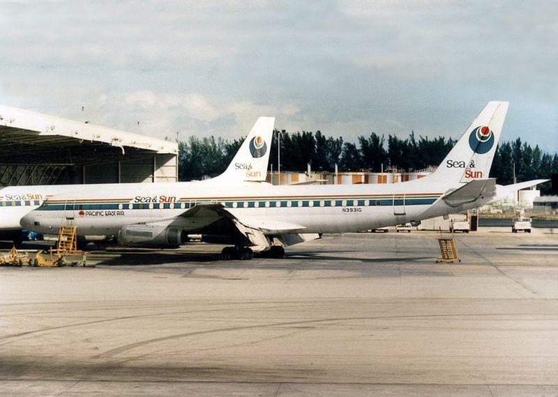 N3931G (MIA 87) FB.jpg