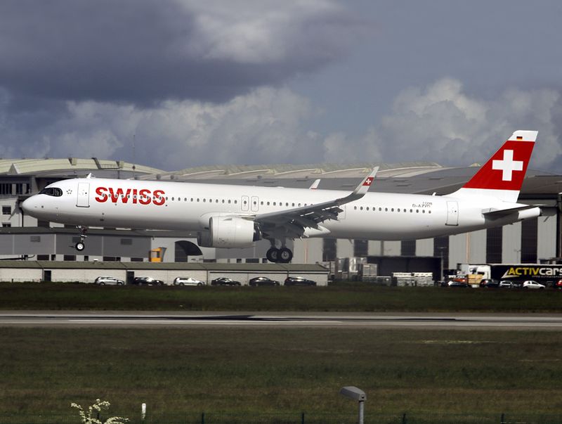 D-AZYO (XFW 16-05-23) FB.jpg