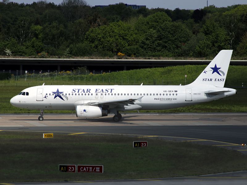 A320 YR-SEA 