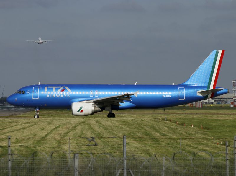 Dep LHR