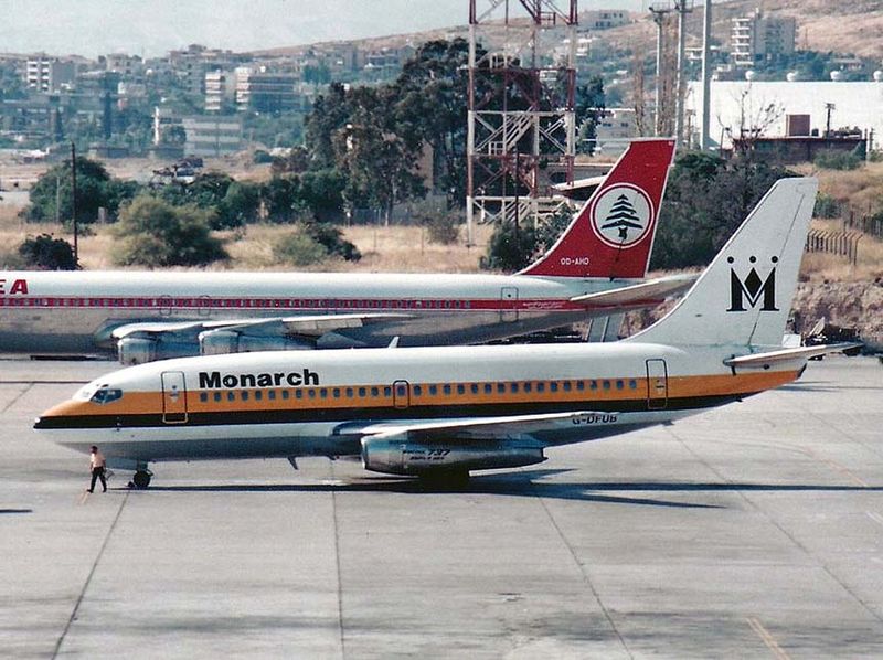 B737-200 G-DFUB 