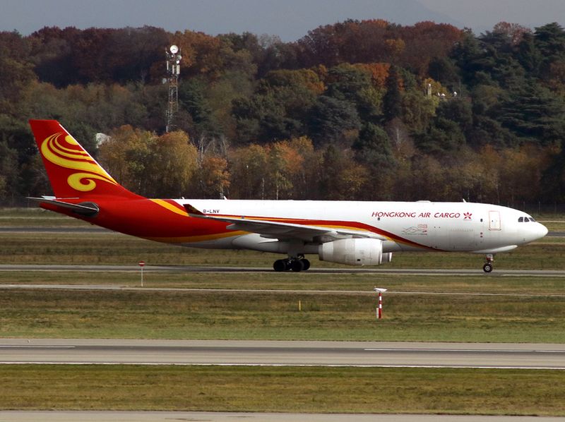B-LNV (MXP 16-11-23) FB.jpg