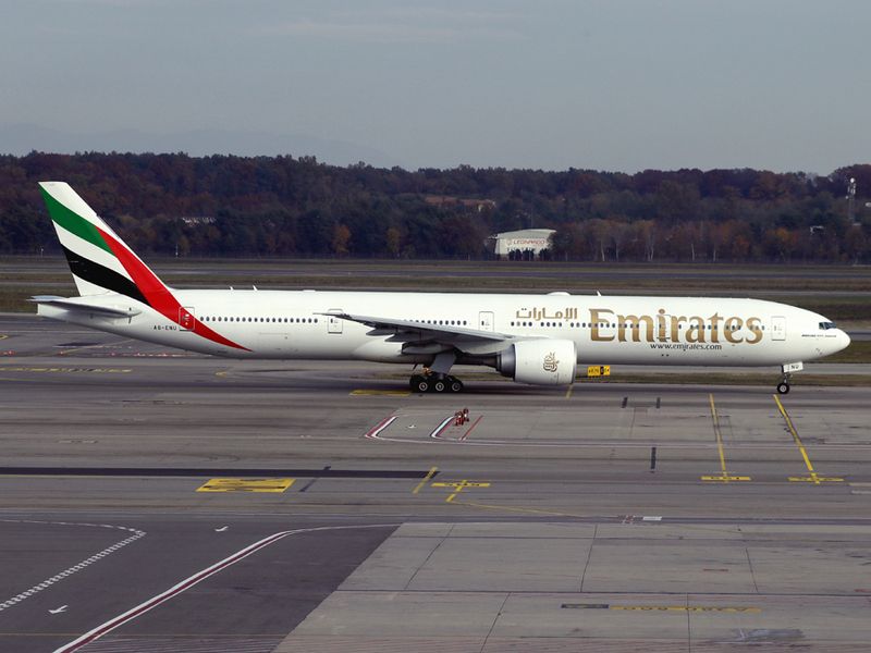 Boeing-300(ER) 777A6-ENU 