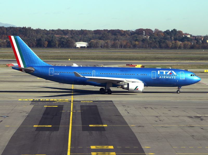 Departure to JFK in this new livery, although some Alitalia livery A330's still remain!