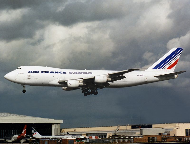 F-GCBE (LHR 97) fb.jpg