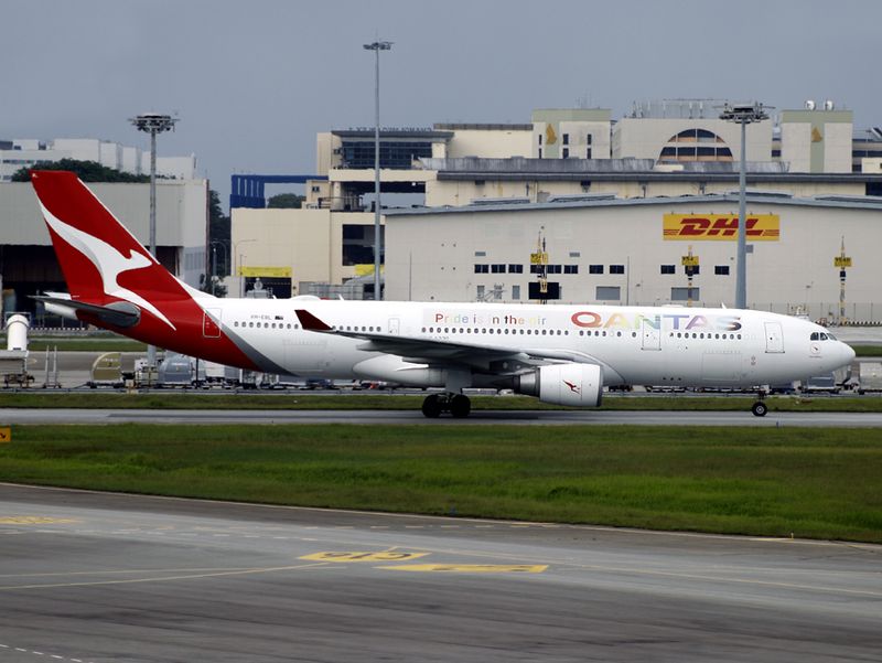 VH-EBL (SIN 17-01-24) FB.jpg