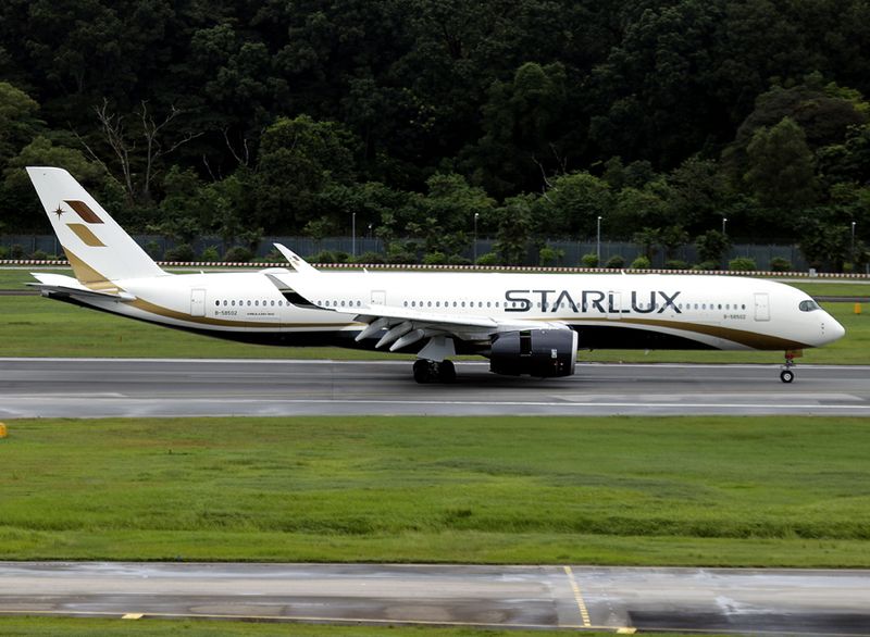 Airbus A350-941 B-58502