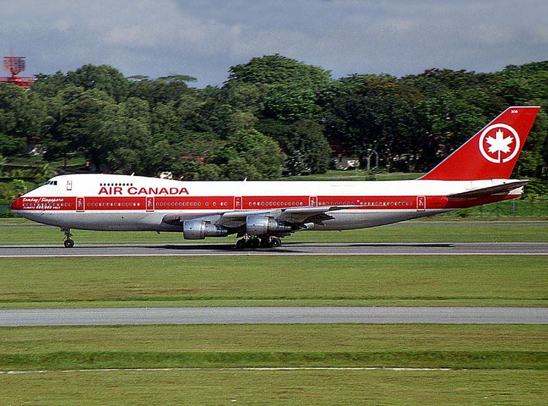 B747-200 C-GAGC (SIN 88) FB.jpg