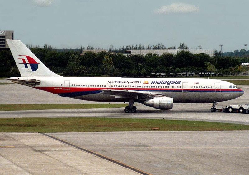 A300B4 9M-MHA