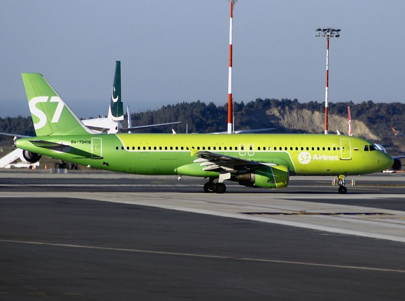 Departure at Istanbul destination OVB(Novosibisk).
At the new LTFM with the latest livery.
At least these planes can be seen at a snow-ridden airport in darkest Siberia.
