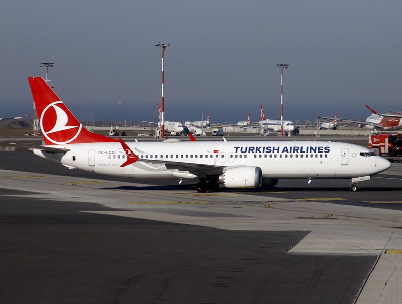 B737 MAX-8 TC-LCO 