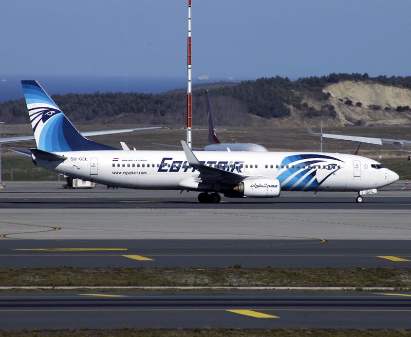 B737-800 SU-GEL