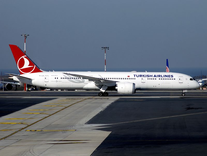 B787-9 TC-LLN 