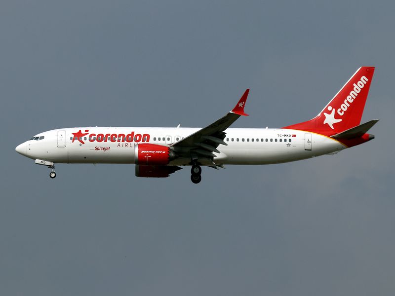 B737 8 MAX TC-MKD