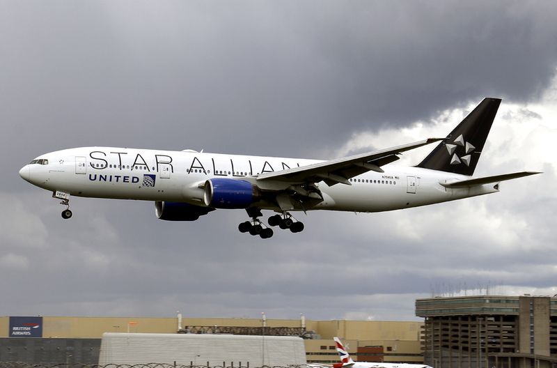 N794UA (LHR 04-24) FBFB.jpg