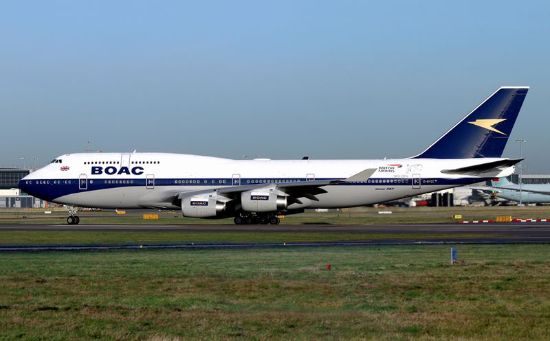 #002 British Airways BOAC retro livery B747-436 G-BYGC
