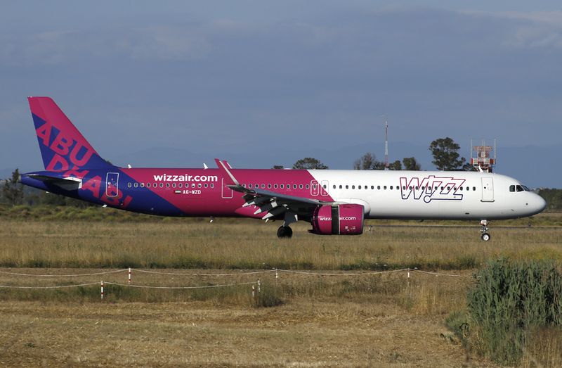 A6-WZD (FCO 03-06-24) FBFB.jpg
