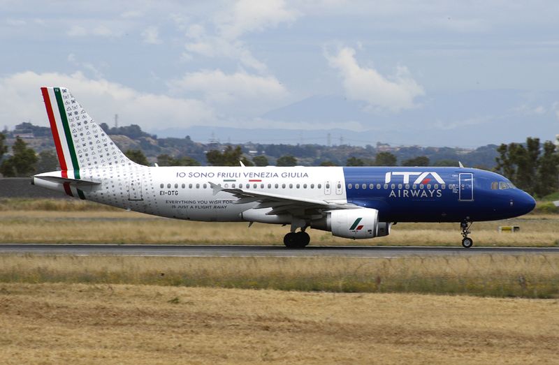Airbus A320-200 EI-DTG