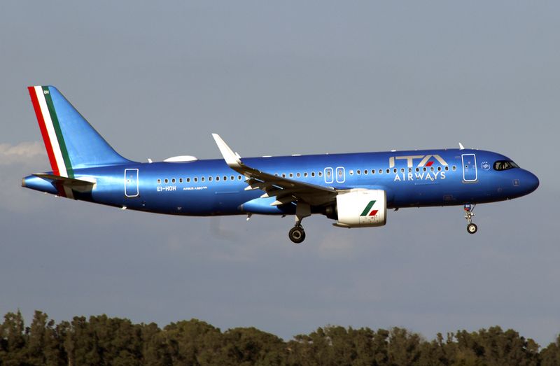 Airbus A320N EI-HOH
