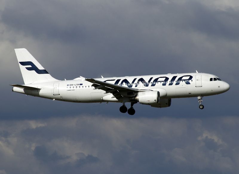 A320-200 OH-LXH