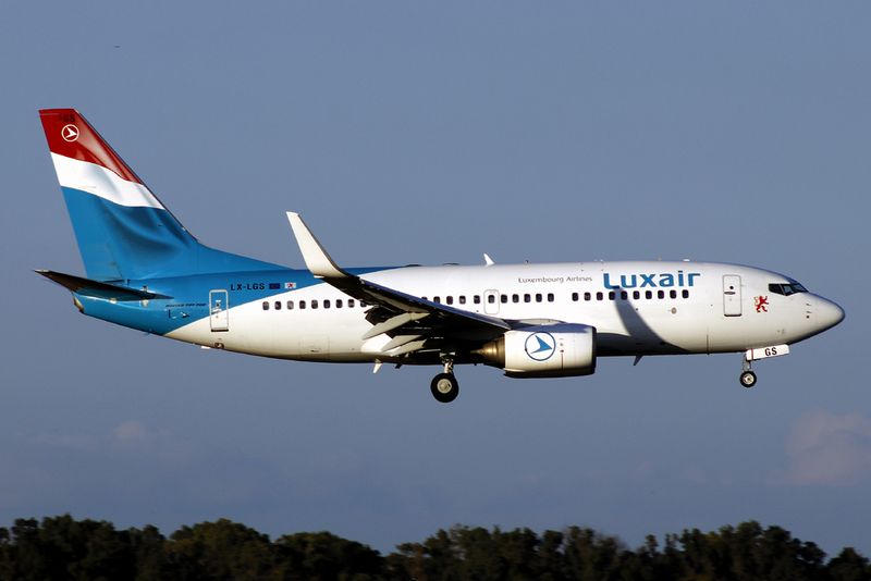 Boeing 737-700(WL) LX-LGS