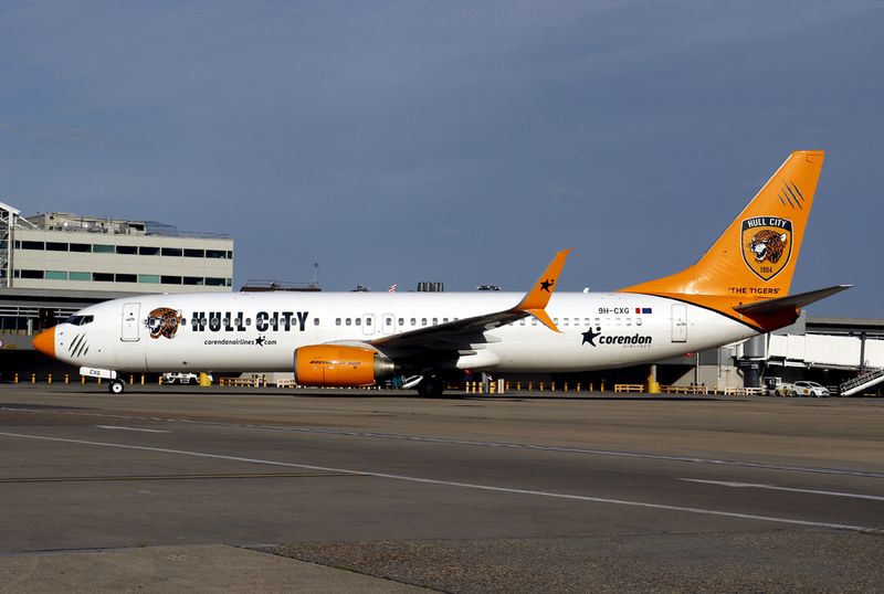 arrival late afternoon at London-Gatwick stand 10, Pier 2
Opb Corendon Airlines Turkey.
