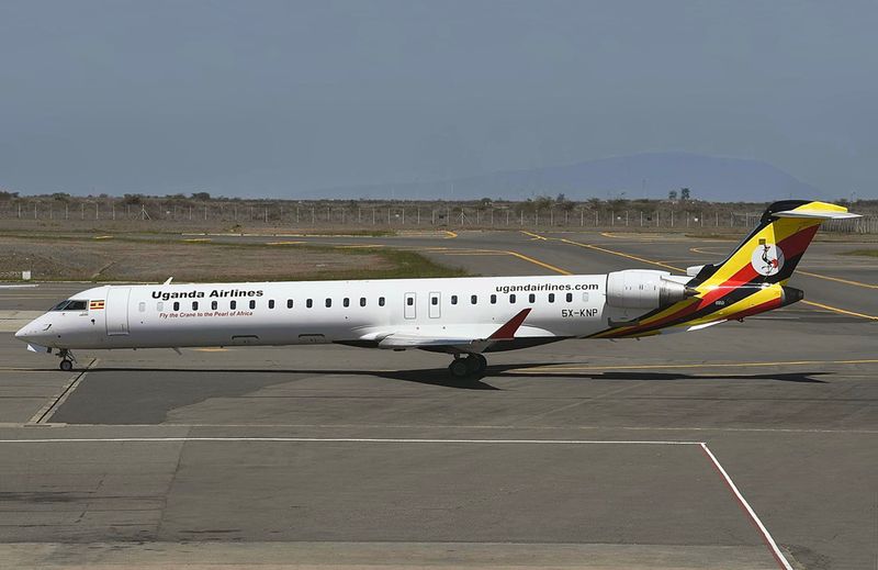 CRJ 900 5X-KNP