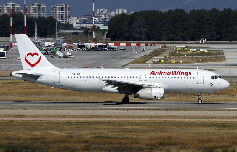 A320-200 YR-JUL