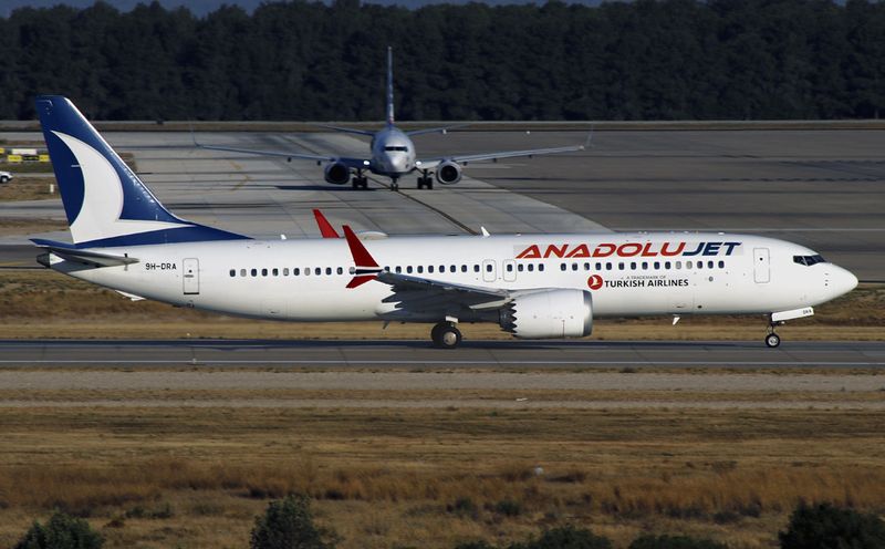B737 Max 8 9H-DRA