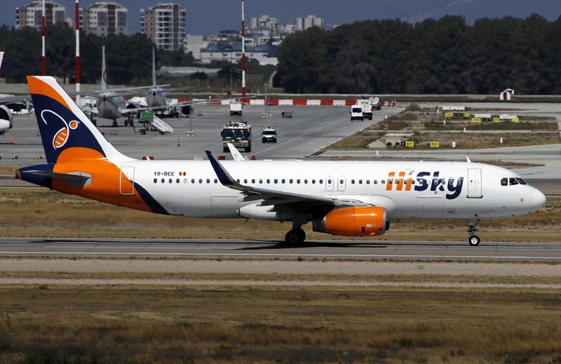 A320-200(WL) YR-BEE